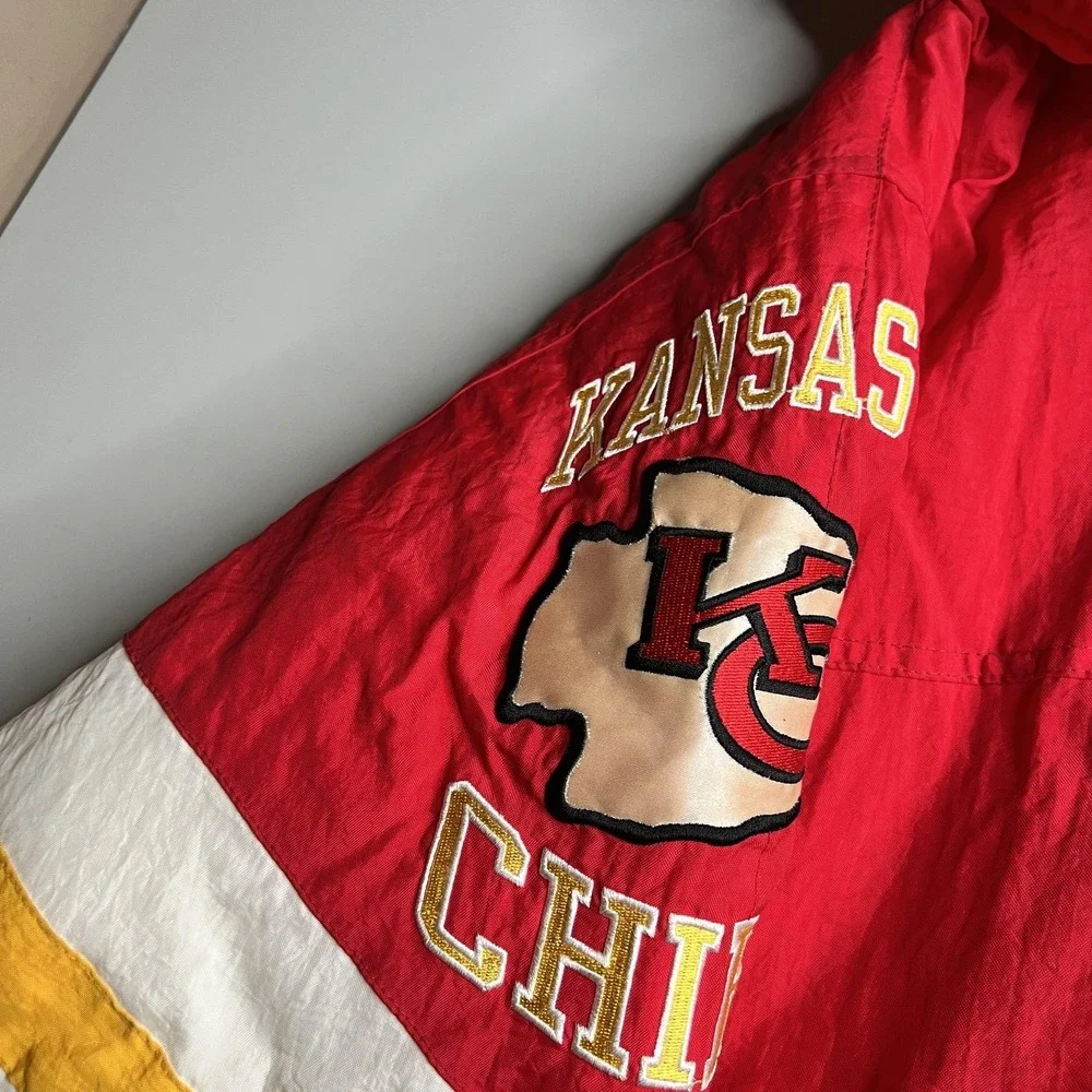 Vintage Kansas City Chiefs Starter NFL Pro Line Puffer Jacket Red Mens XL Hooded